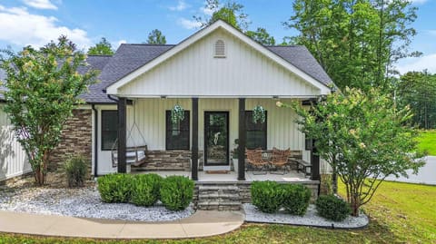 671 Mauney Chapel Road, Corbin, KY 40701 — photo 2