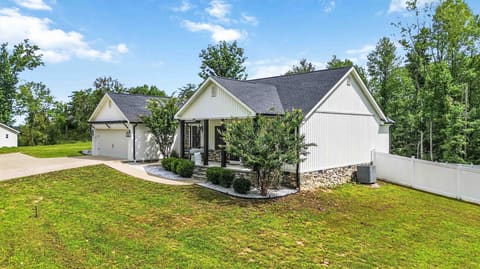 671 Mauney Chapel Road, Corbin, KY 40701 — photo 3