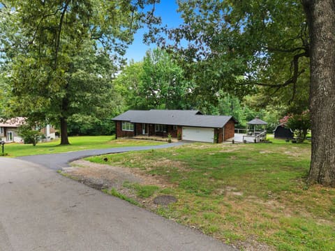 359 Ironwood Drive, Calvert City, KY 42029 — photo 5