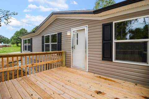 546 Paris Karr Road, Keavy, KY 40737 — photo 5