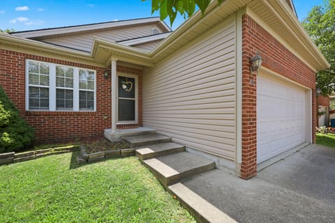 239 Baybrook Circle, Nicholasville, KY 40356 — photo 2