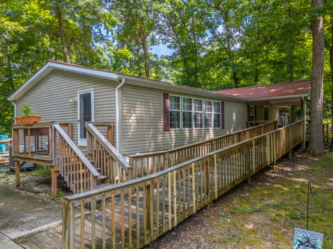 500 Hazel Tree Lane, Morehead, KY 40351 — photo 2