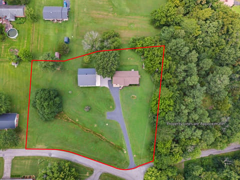 402 Harmon Drive, Marion, KY 42064 — photo 3