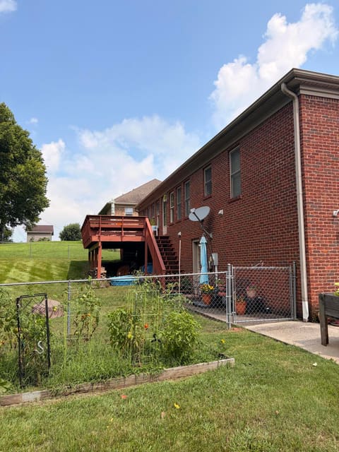 1005 Middlebrook Drive, Danville, KY 40422 — photo 3