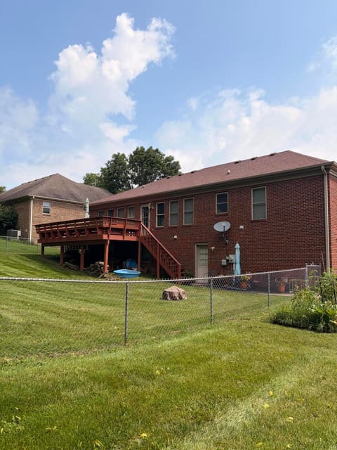 1005 Middlebrook Drive, Danville, KY 40422 — photo 4