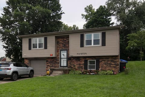 499 Grama Drive, Frankfort, KY 40601 — photo 2