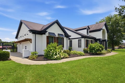 109 Stirling Lane, Versailles, KY 40383 — photo 5