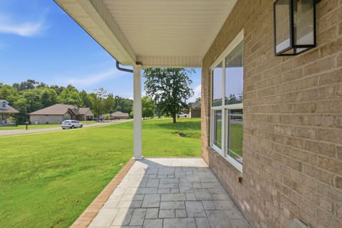 303 Waco Heights, Richmond, KY 40475 — photo 2