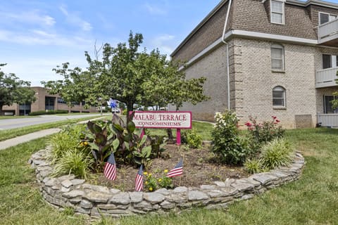175 Malabu Drive 63, Lexington, KY 40503 — photo 2