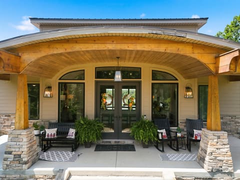 472 Hunter Drive, Lancaster, KY 40444 — photo 3