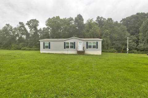 105 E Stone Road, Hillsboro, KY 41049 — photo 2