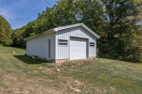 6194 Highway 460, West Liberty, KY 41472 — photo 5