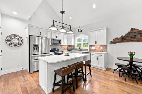 3740 Kings Glen Park, Lexington, KY 40514 — photo 2