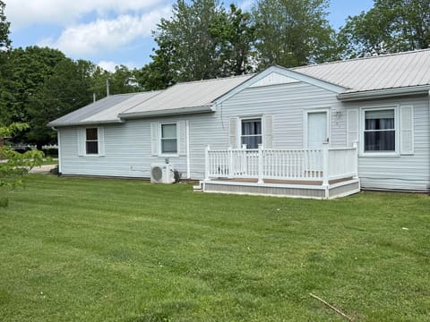 486 St Rt 348, Symsonia, KY 42082 — photo 2