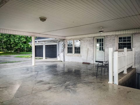1821 Elkhorn Road, Campbellsville, KY 42718 — photo 5
