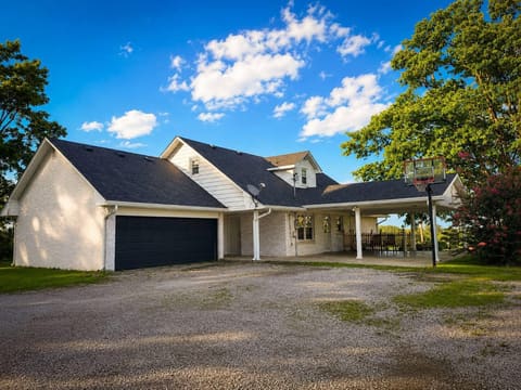 1821 Elkhorn Road, Campbellsville, KY 42718 — photo 4