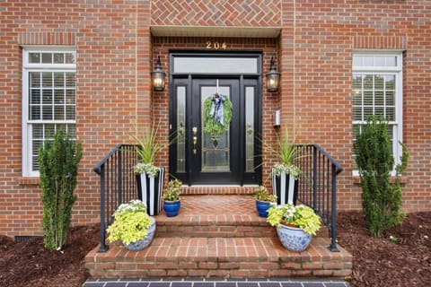204 Valley Vista Drive, Frankfort, KY 40601 — photo 5