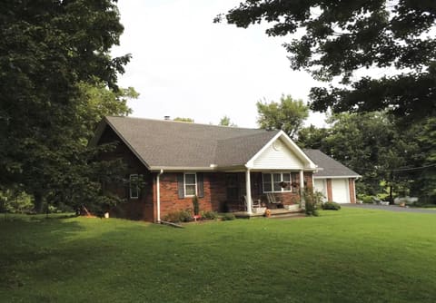6842 U.S. 127, Albany, KY 42602 — photo 3