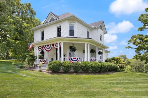 221 Somerset Street, Stanford, KY 40484 — photo 2