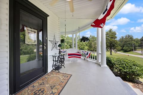 221 Somerset Street, Stanford, KY 40484 — photo 4