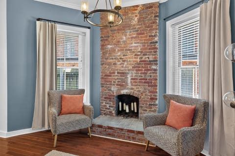 617 N Broadway, Lexington, KY 40508 — photo 5