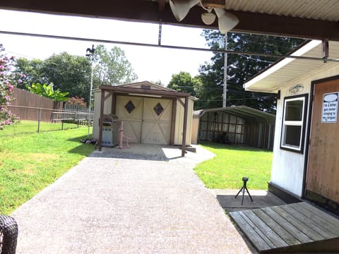 2782 Cardwell Lane, Frankfort, KY 40601 — photo 2