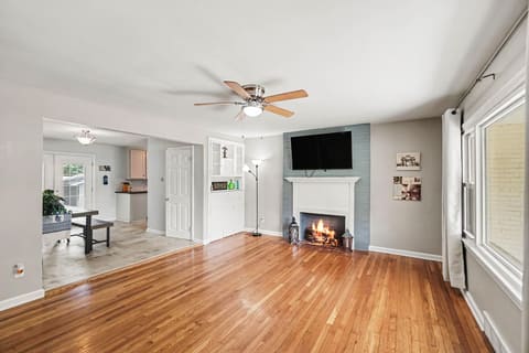 483 Springhill Drive, Lexington, KY 40503 — photo 4