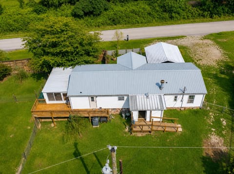 631 Adams Road, Corbin, KY 40701 — photo 3
