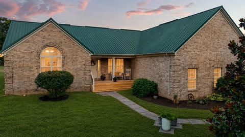 2639 Weisenberger Mill Road, Midway, KY 40347 — photo 2