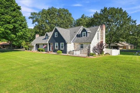 100 Kaywood Drive, Benton, KY 42025 — photo 5