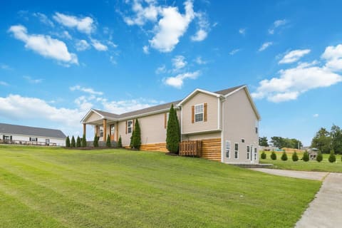 39 Millard Tilley Road, Science Hill, KY 42553 — photo 2