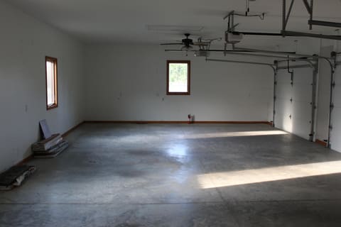 105 105 Cedar Creek Cv Cove, Kevil, KY 42053 — photo 4