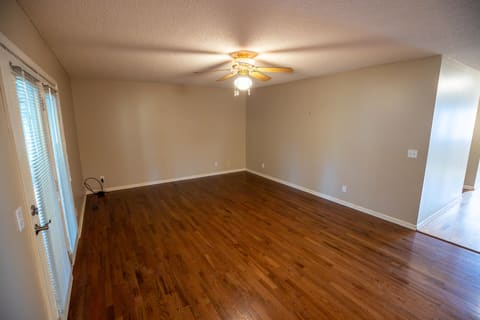 2202 Brookhaven Drive, Murray, KY 42071 — photo 3