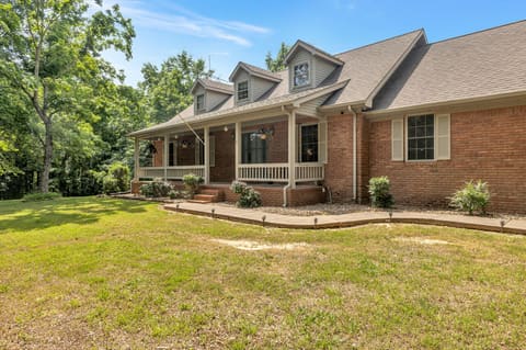 2235 Rockcastle Road, Cadiz, KY 42211 — photo 2