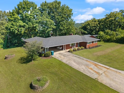 210 Langdon Avenue, Manchester, KY 40962 — photo 5