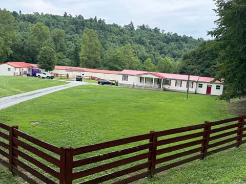 2450 Ryan Road, Wallingford, KY 41093 — photo 3