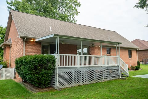 1307 Fleetwood Drive, Murray, KY 42071 — photo 5