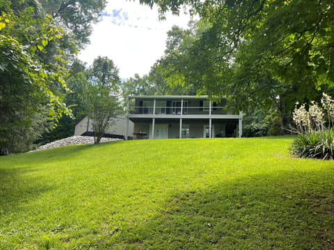 165 165 Cedar Point Rd Road, Cadiz, KY 42211 — photo 2