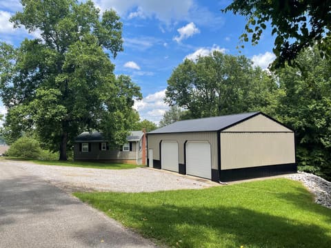 165 165 Cedar Point Rd Road, Cadiz, KY 42211 — photo 3