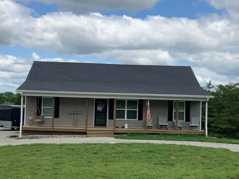 1160 Dennis Road, Lawrenceburg, KY 40342 — photo 4