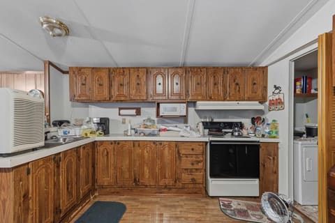 987 Rockcastle Lakeshore Drive, Cadiz, KY 42211 — photo 5
