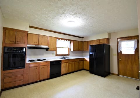 1985 Sharkey Road, Morehead, KY 40351 — photo 2