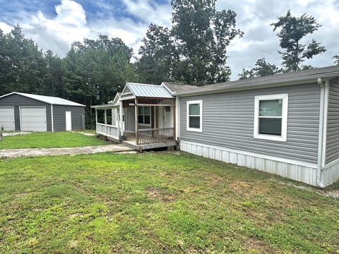 240 Bulls Branch Road, East Bernstadt, KY 40729 — photo 2