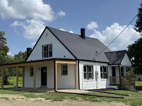 130 Christine Road, Columbia, KY 42728 — photo 3