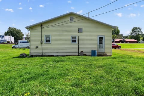 107 Westside, Earlington, KY 42410 — photo 3