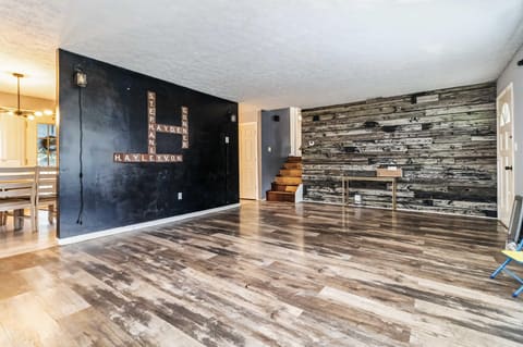 341 Twin Rivers Drive, Bronston, KY 42518 — photo 5