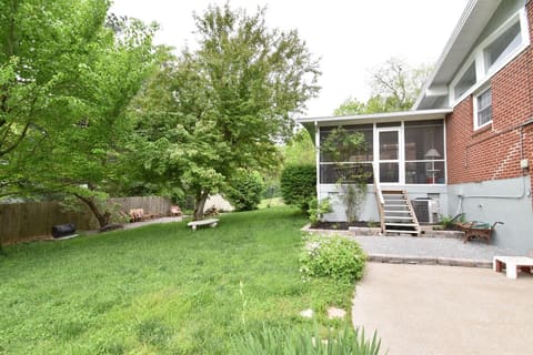 847 Shadeland Drive, Danville, KY 40422 — photo 2