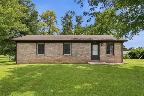 203 Dennis Street, Richmond, KY 40475 — photo 2