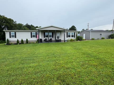 627 Pleasant View Road, London, KY 40744 — photo 2