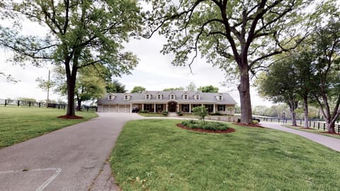 2830 2830 Old Lemons Mill Rd Road, Lexington, KY 40511 — photo 2